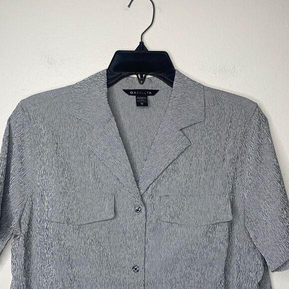 Athleta Womens Size XS Short Sleeve Button down Shirt Size XS - Picture 5 of 11